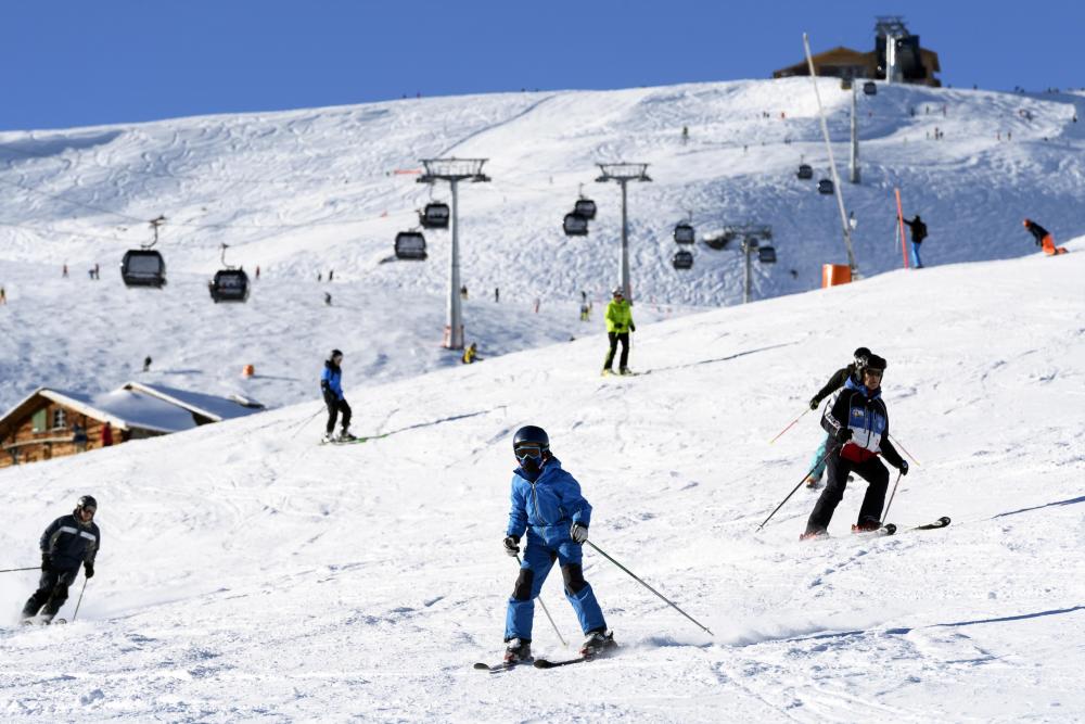 V Sloveniji se pričenja smučarska sezona