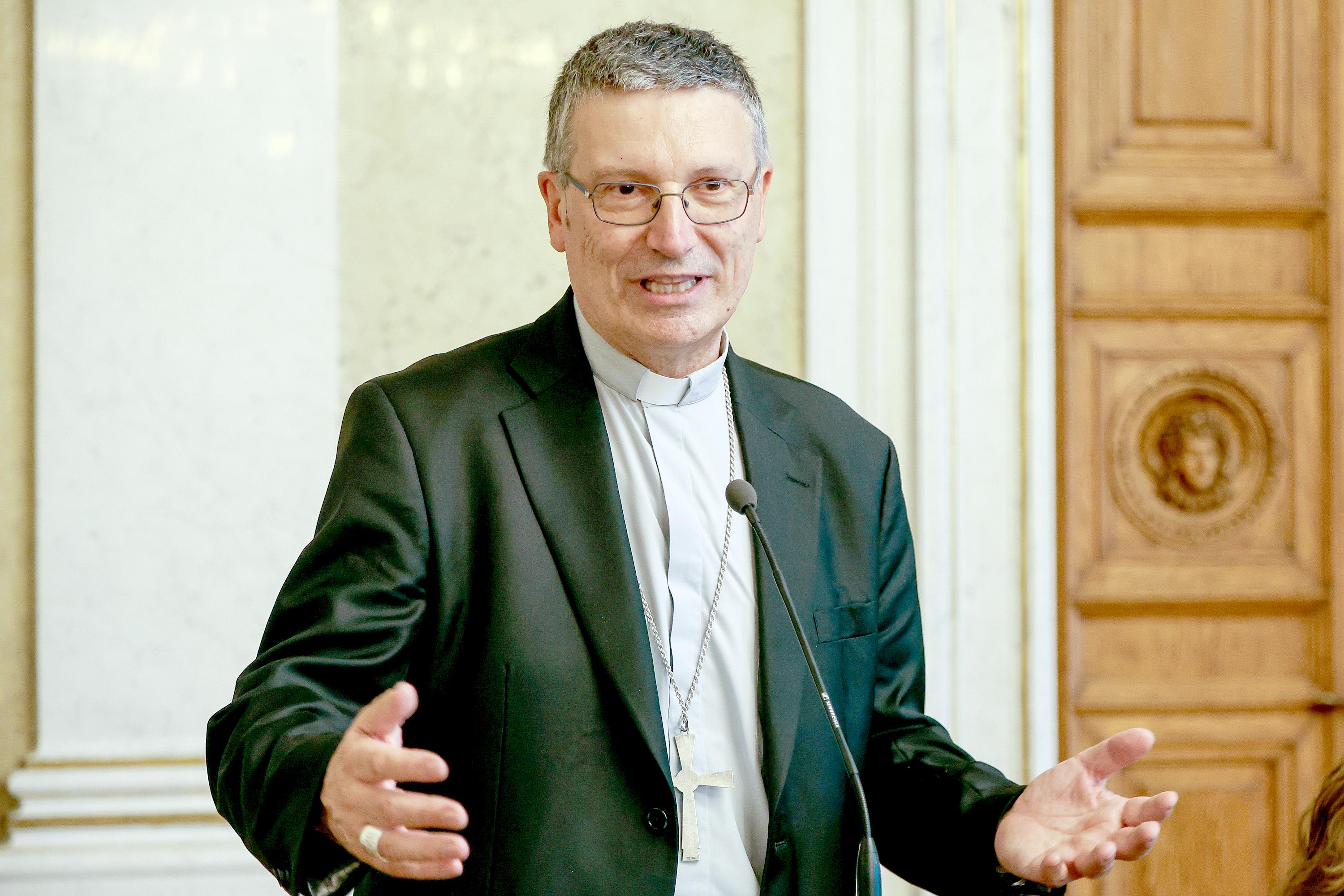 Katedra svetega Justa o poteh miru