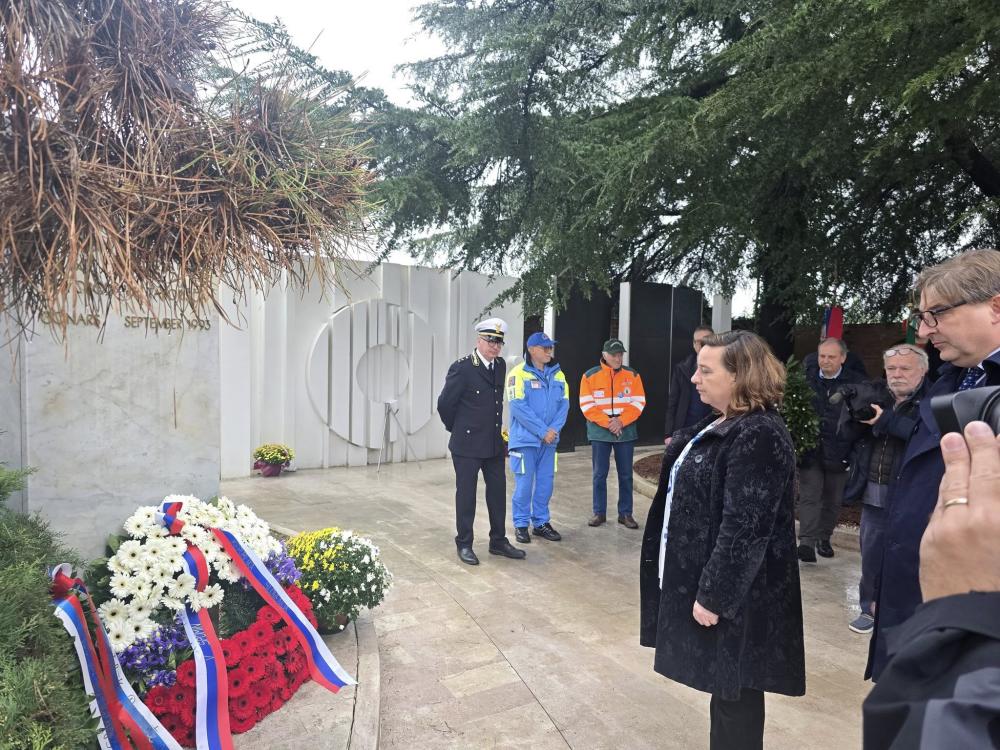 Spomin na zločine je temelj za pravično in mirno prihodnost