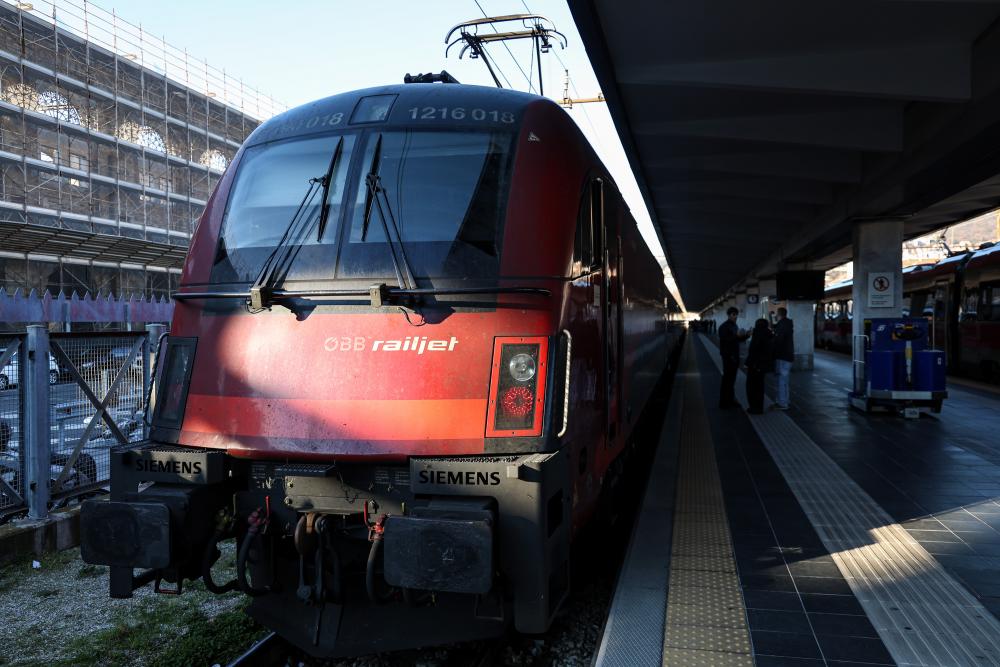 Za nov vlak med Trstom in Dunajem največji izziv Goliški predor