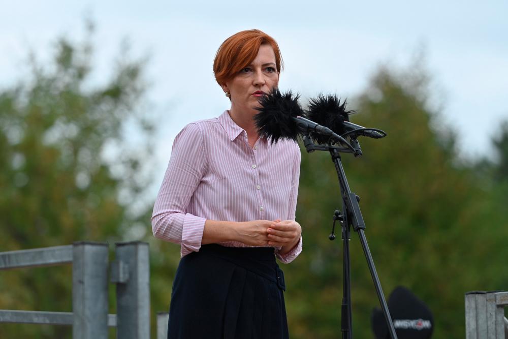 Slovenska ministrica za kulturo danes na obisku v Trstu