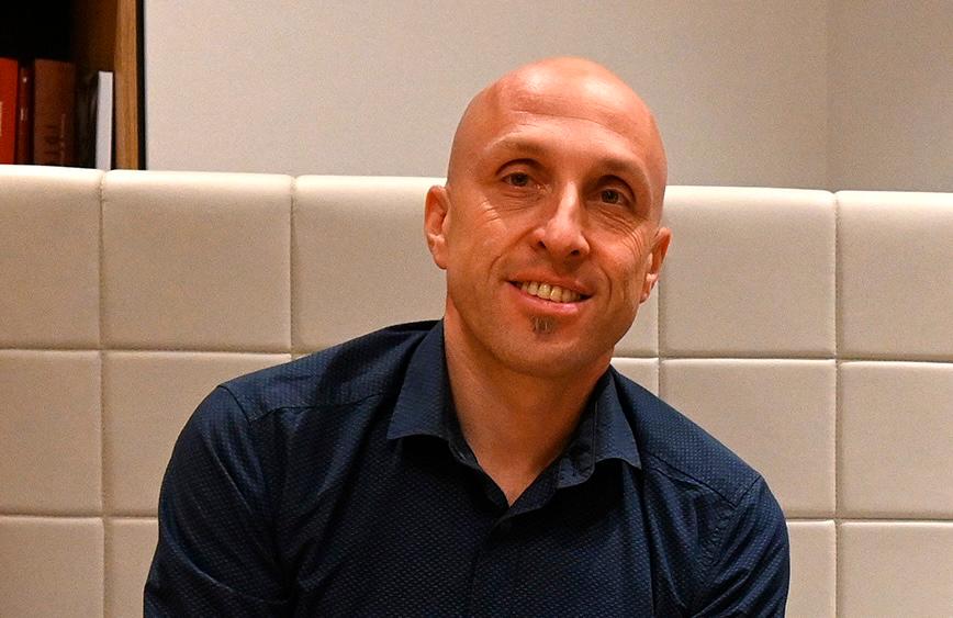 »Mladi pevci potrebujejo kvaliteto glasbe in iskanje globine «