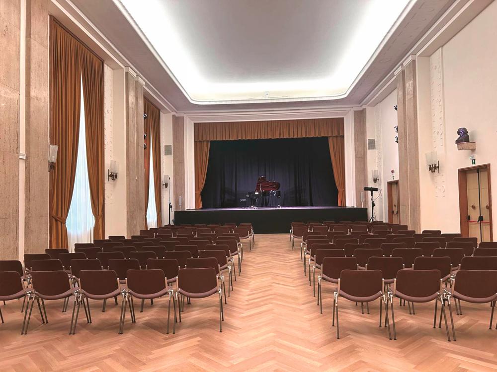 Obnovljeno Beethovnovo dvorano slovesno odpirajo z operno glasbo