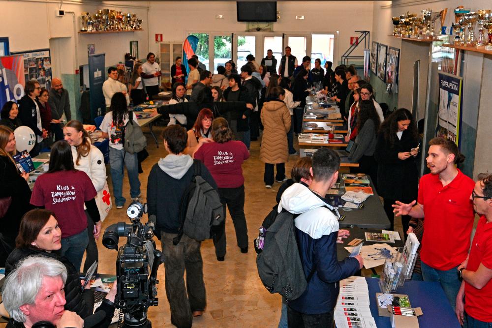 Dijaki pridobili informacije za vpis na slovenske univerze