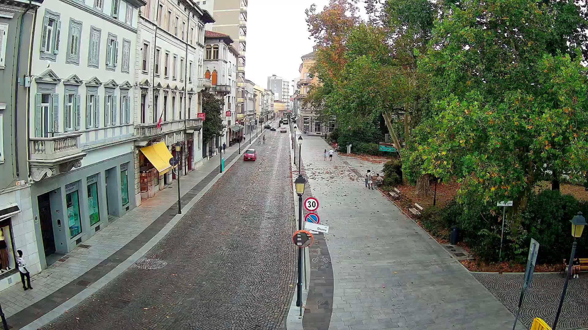 Na Goriškem danes spet izredno vroče s temperaturami blizu 40 °C