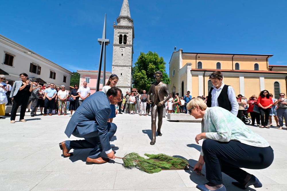 Trg osvoboditve v Sežani bodo nadzirale kamere