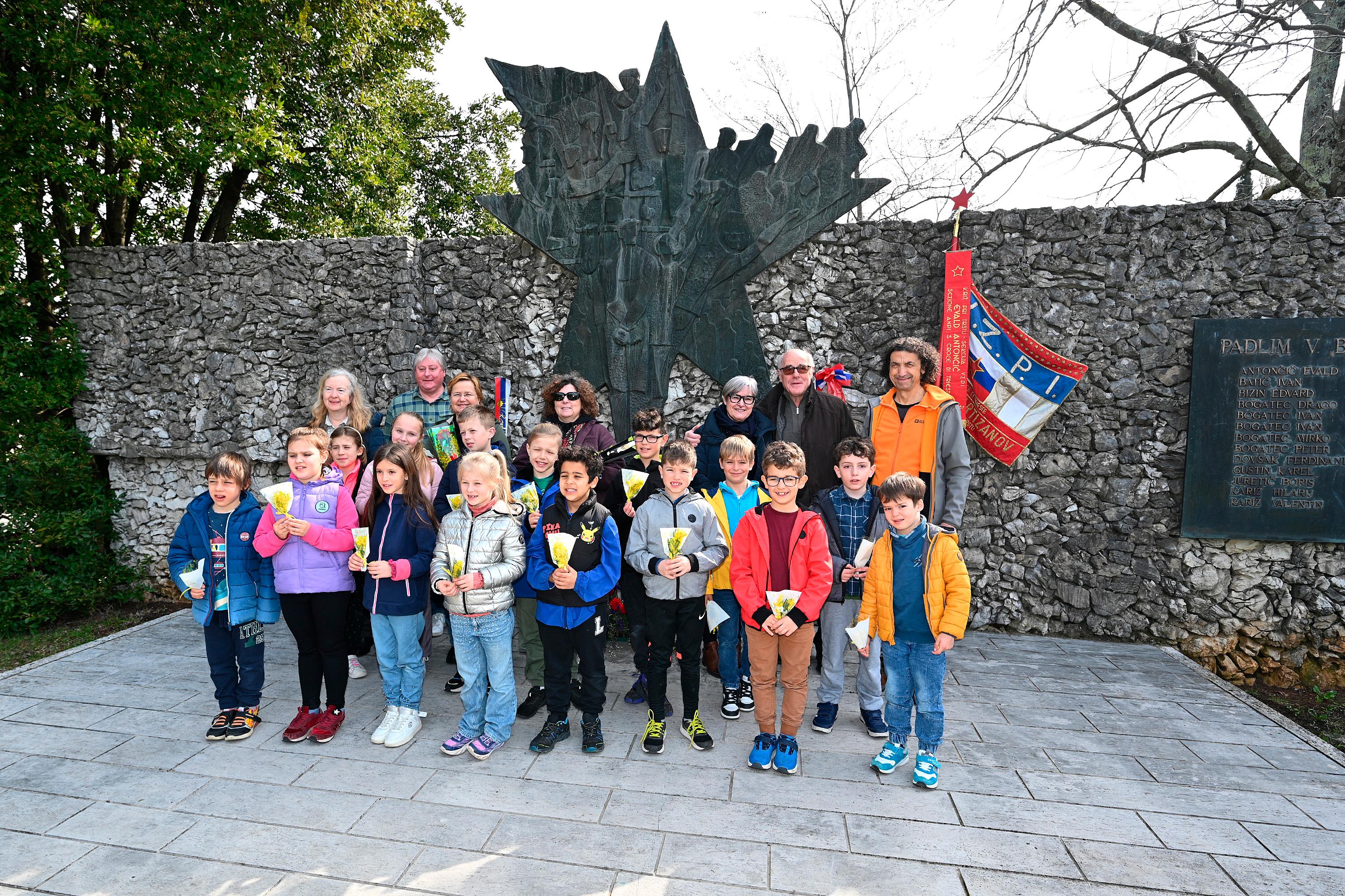 Tudi otroke je treba učiti, da so ženske enakopravne