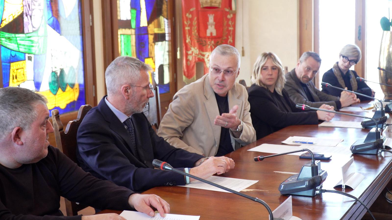 V Gradežu Planet Funk, Nek in Benji &amp; Fede