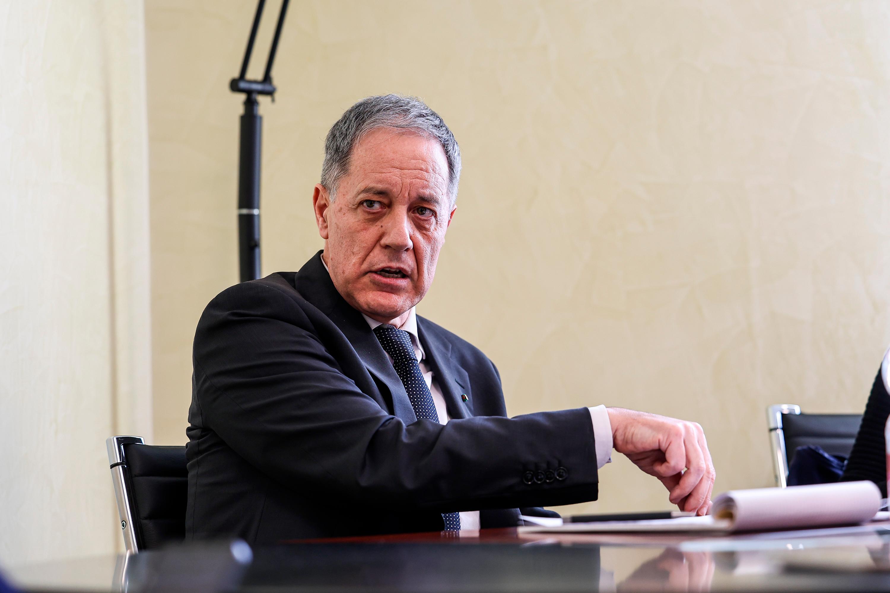 Izterjali več kot tri milijone evrov, kritični do reforme