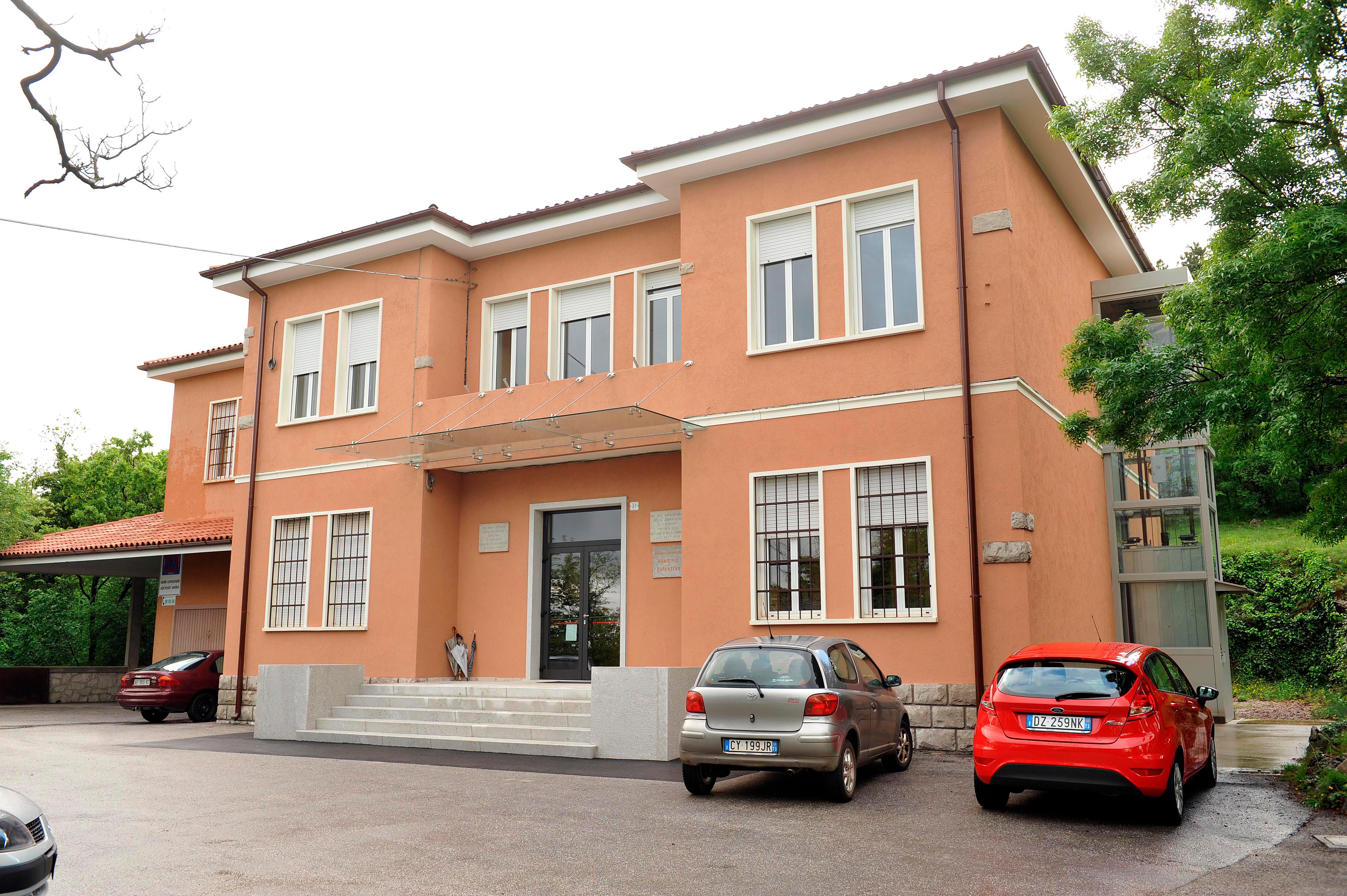 Repentabrska občina razpisuje eno delovno mesto za nedoločen čas