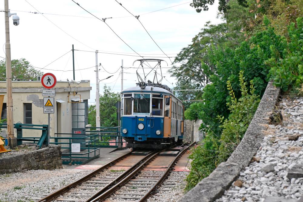 Nihče ne ve, kdaj bo openski tramvaj spet vozil