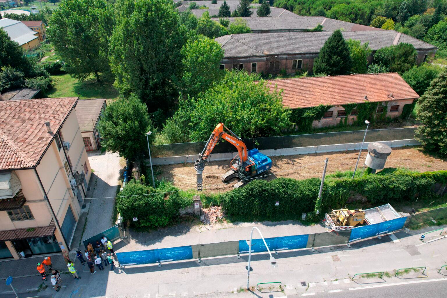 Ostal bo spomin na taborišče patra Corteseja