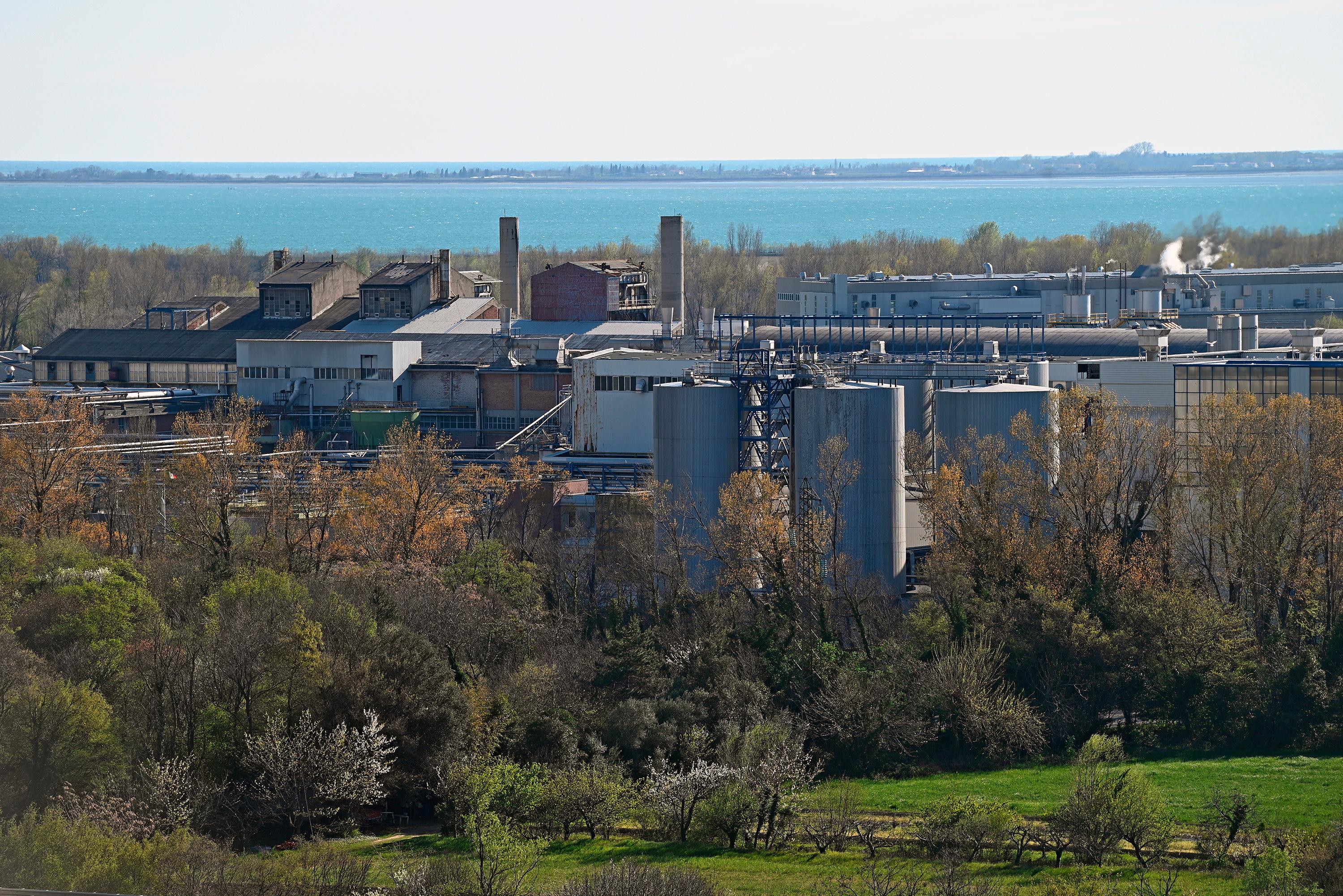 Ob zeleni luči za EZTS obravnavali tudi smrad v Štivanu in Ribiškem naselju