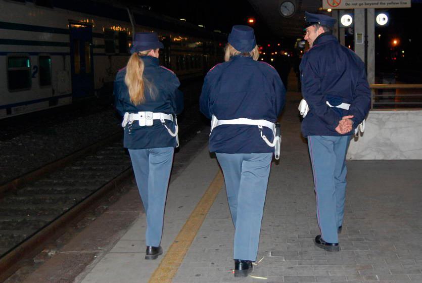 Prijeli mladoletnike, ki so ropali na deželnih vlakih