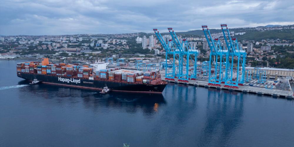 Na Reki slovesno odprli nov kontejnerski terminal