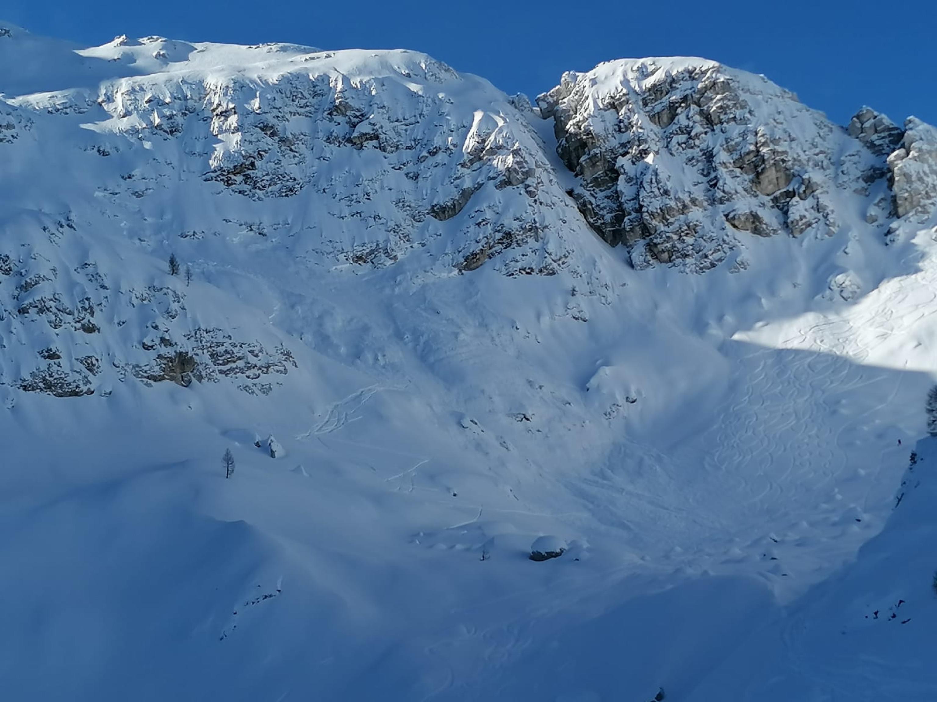 V Italiji največ žrtev zaradi plazov v Evropi