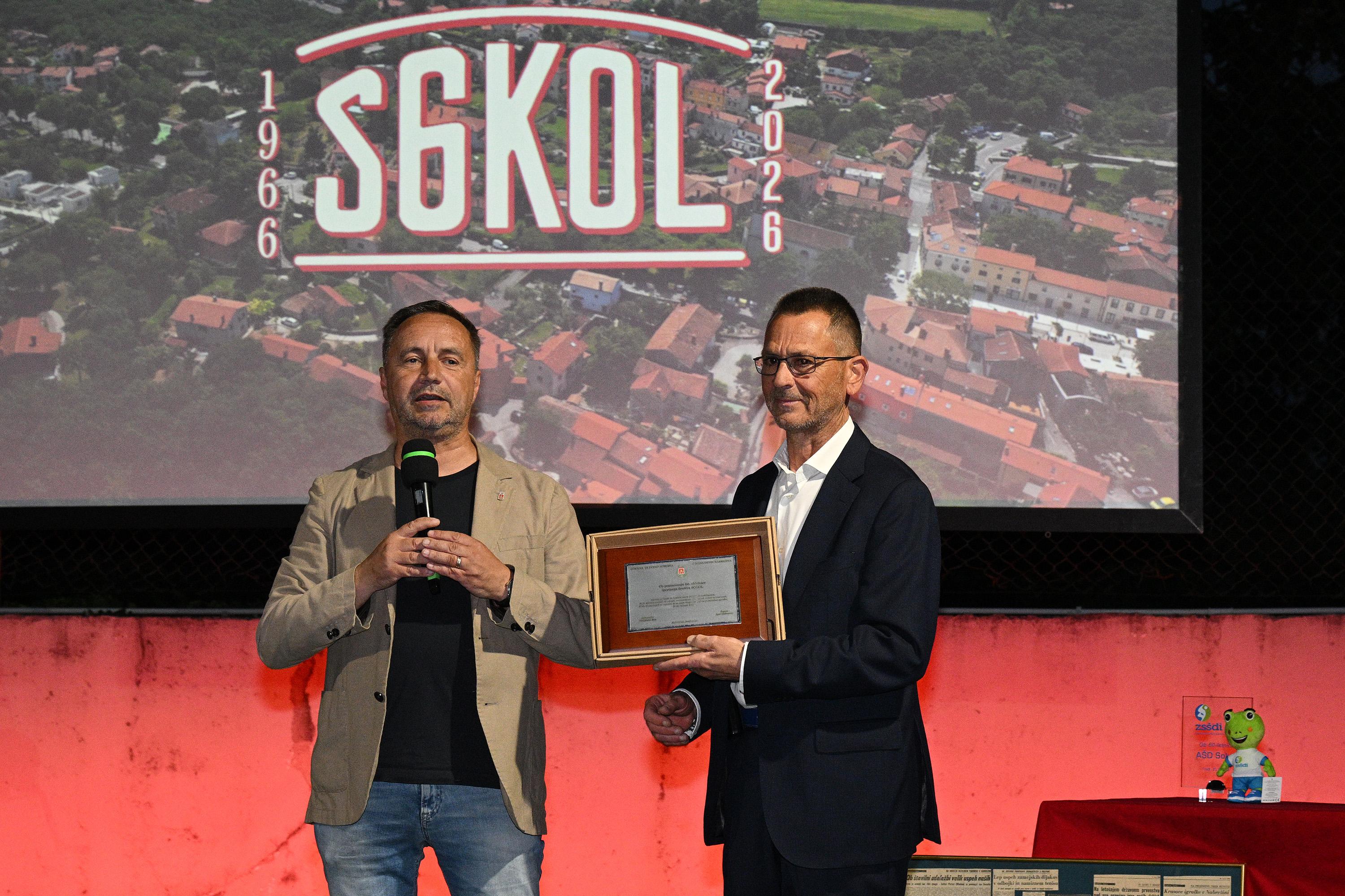 V Nabrežini proslavili 60-letni let Sokola