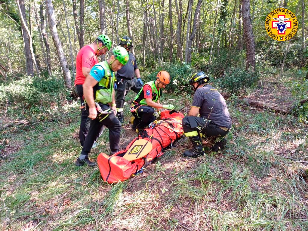 Reševali pohodnico, ki se je poškodovala