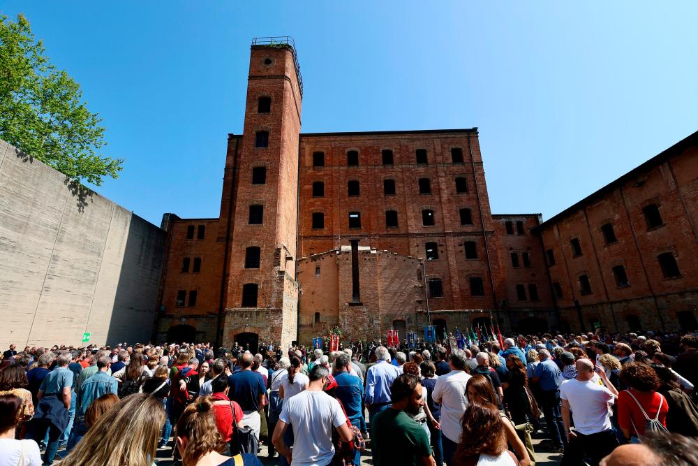 V Rižarni manj ljudi