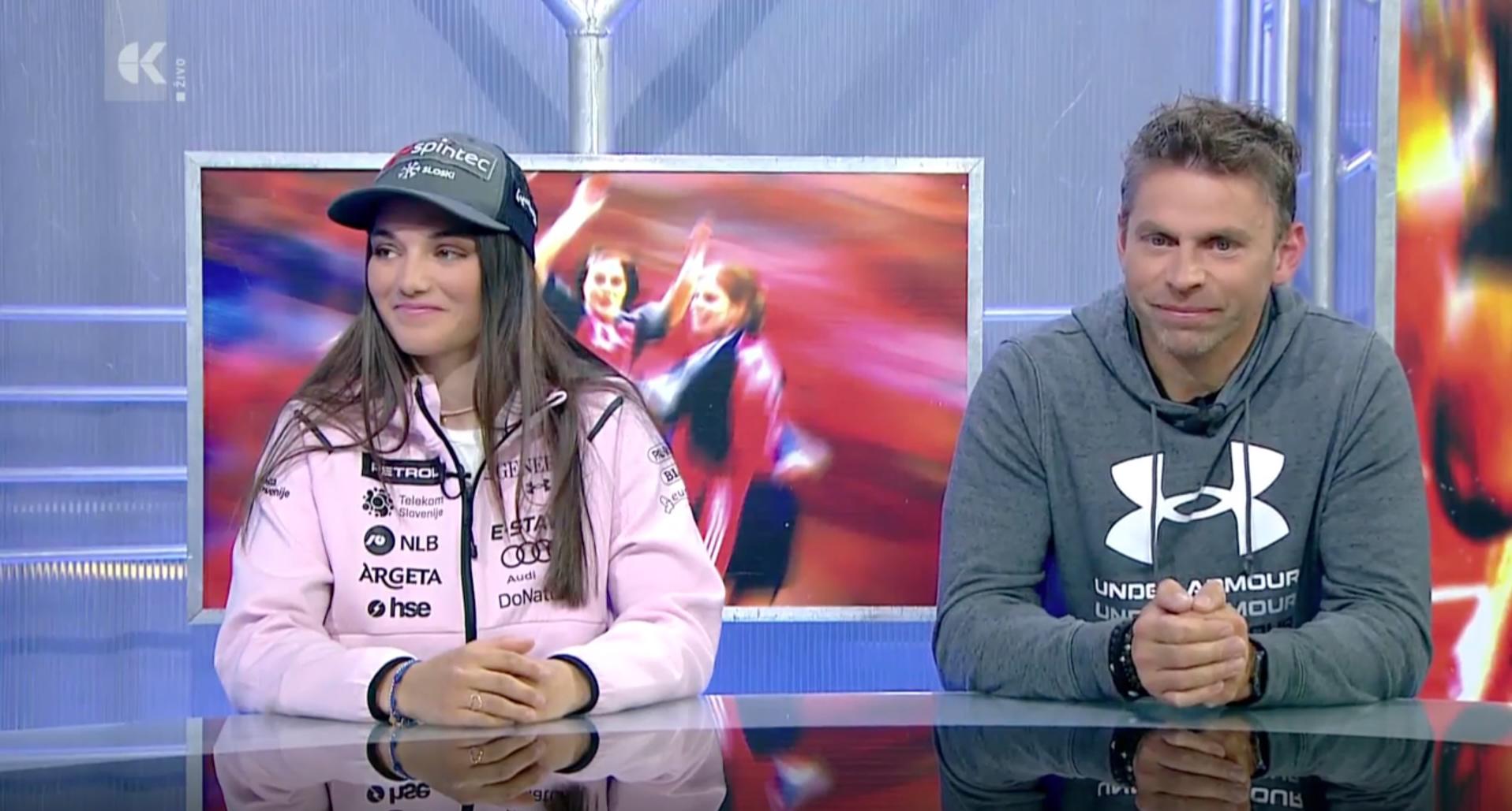 Športel o svetovnem pokalu alpskih smučark