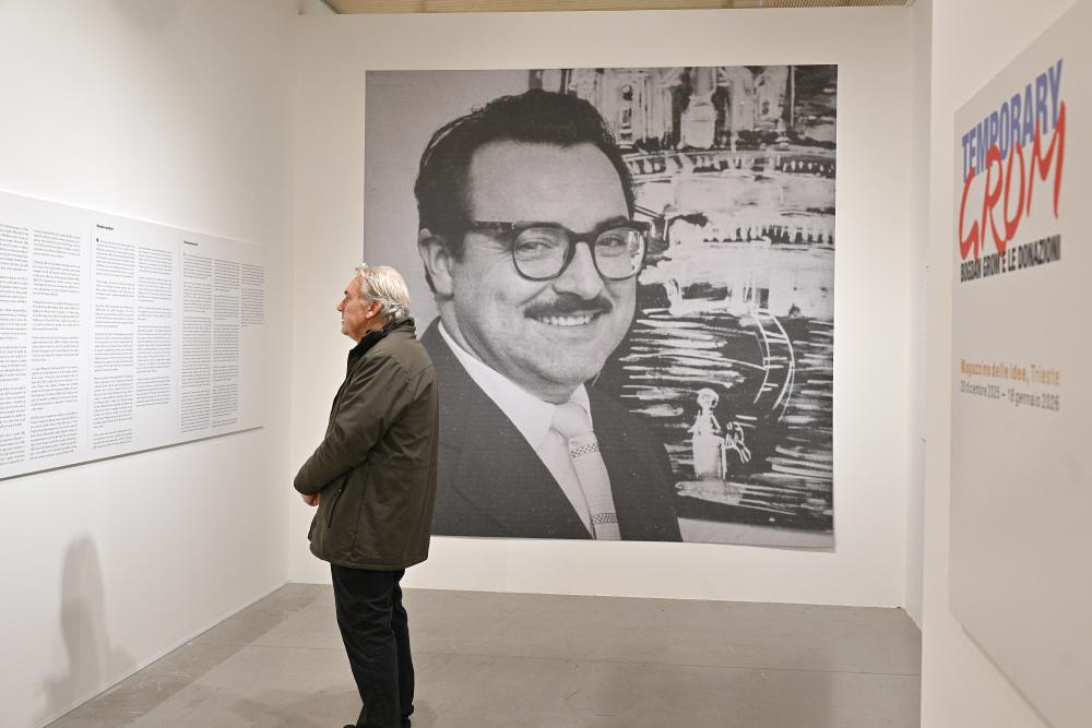 Bogdan Grom tkal oblike in barve različnih kultur