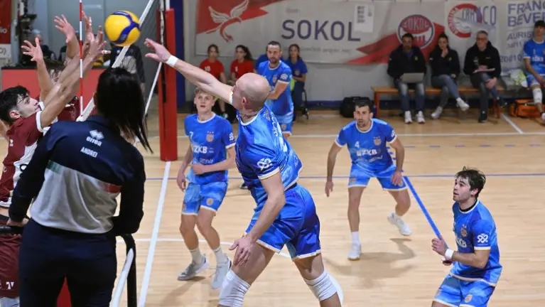 Jadran osvojil derbi, nov poraz Soče SloVolley