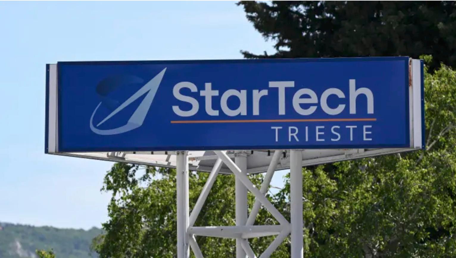 Simbolično zasedli pisarno vodstva StarTecha