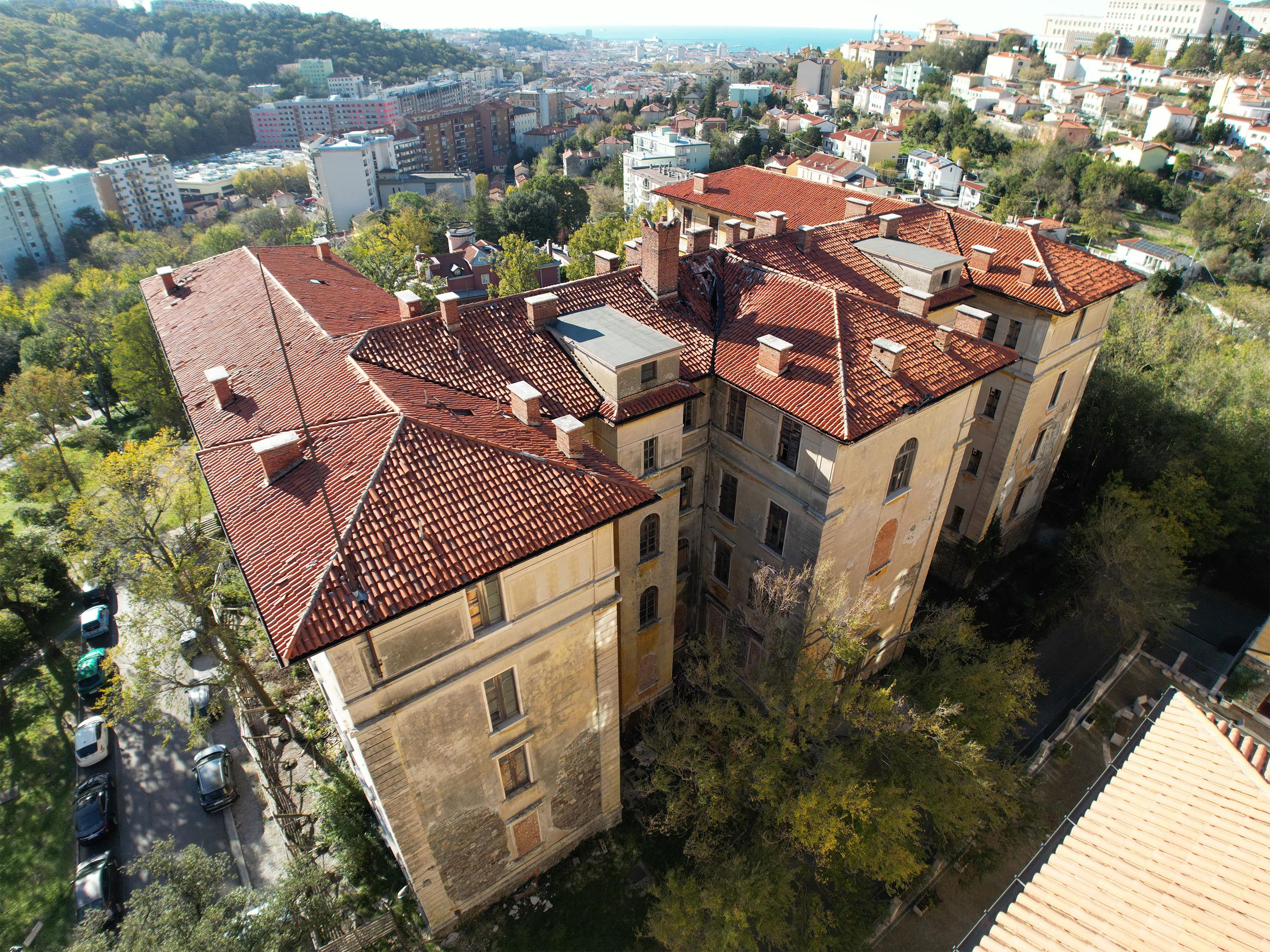 Izbrali so izvajalca za obnovo stavbe Gregoretti 2
