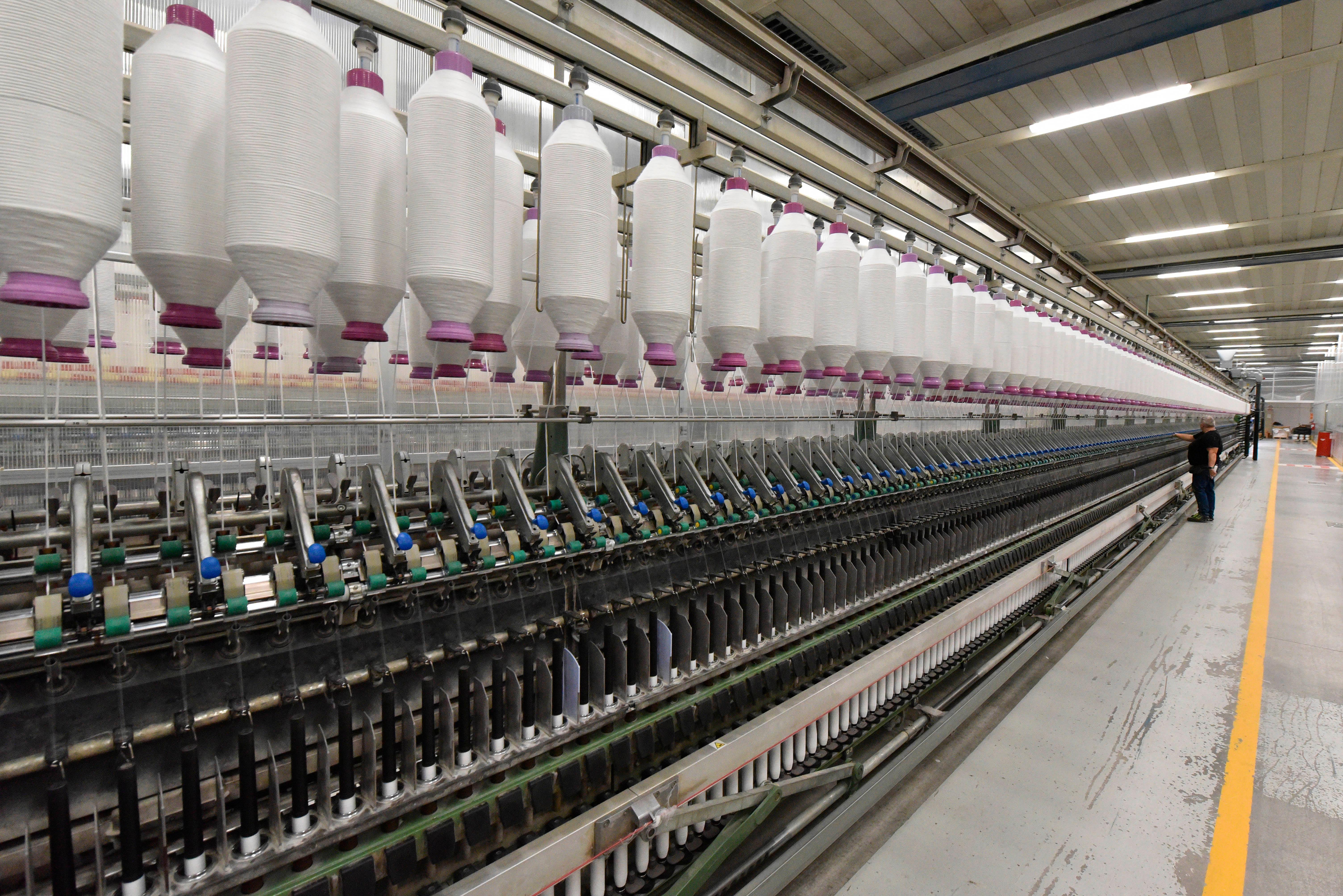 Od nekdanjih 157 zaposlenih jih je le deset dobilo stalno službo