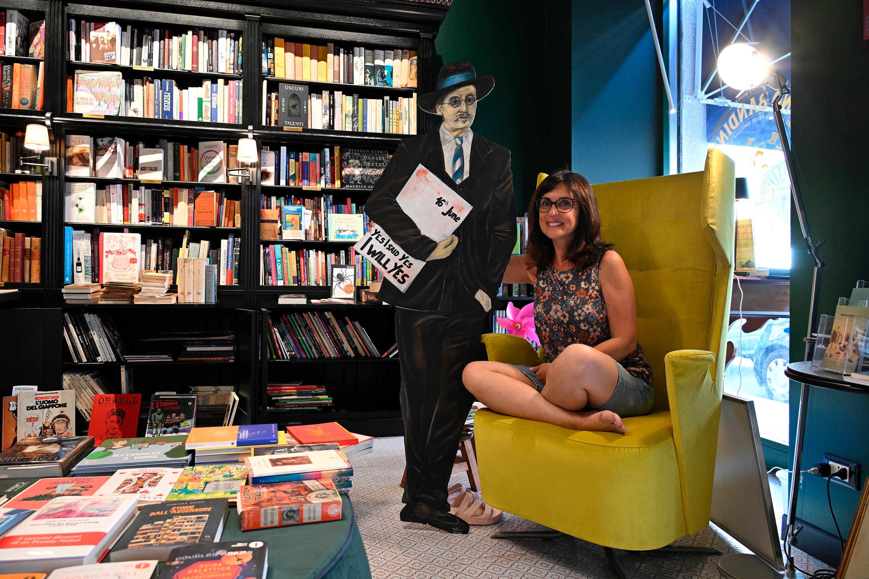 V odročni knjigarni zaživel Banksyjev James Joyce