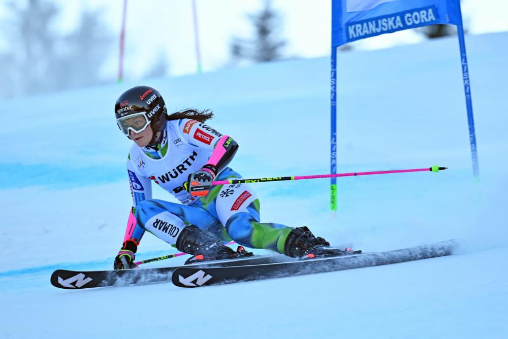 Caterini Sinigoi zmanjkalo 25 stotink do prvega finala