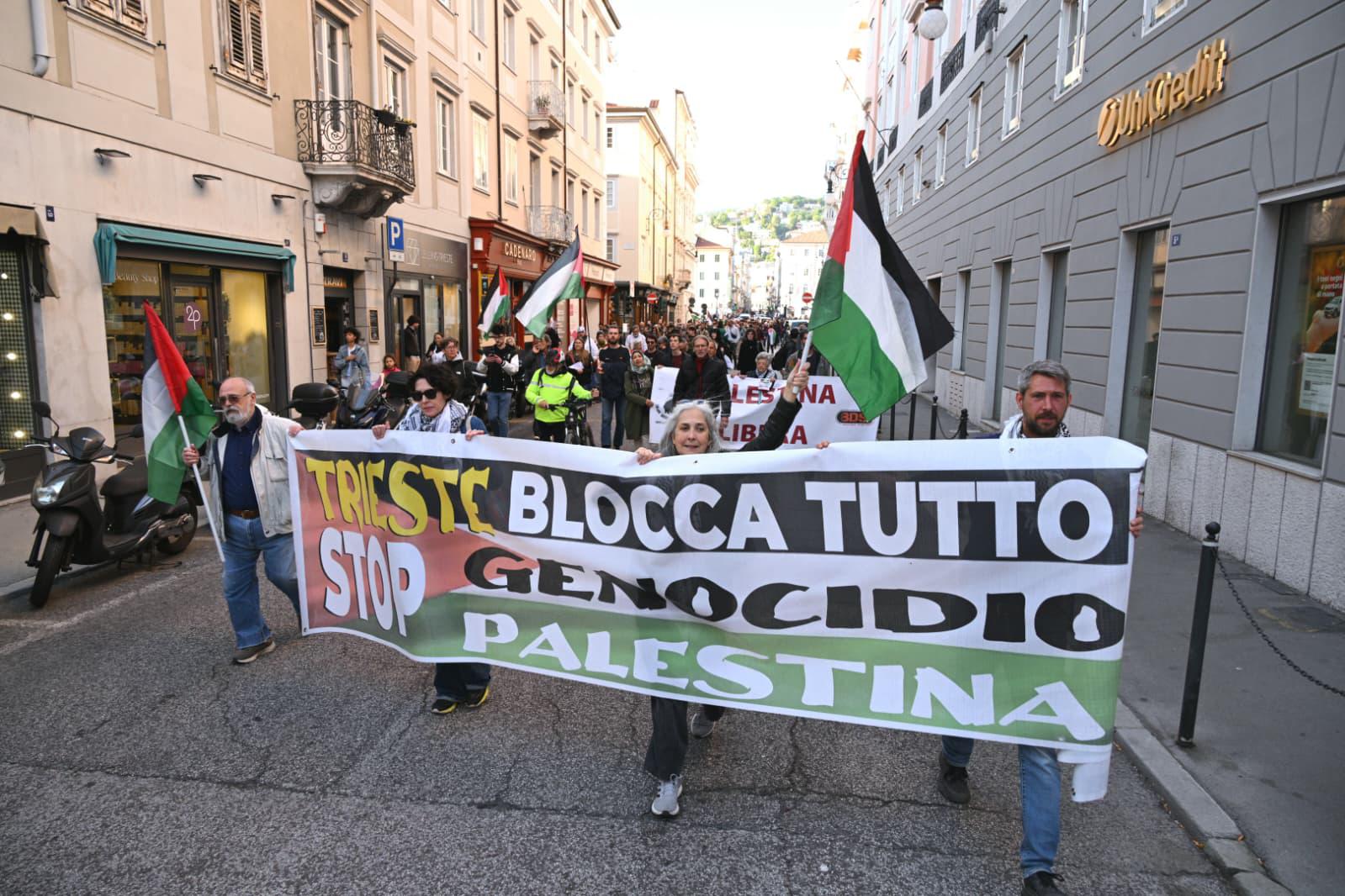 Trst je izkazal solidarnost s flotiljo Sumud