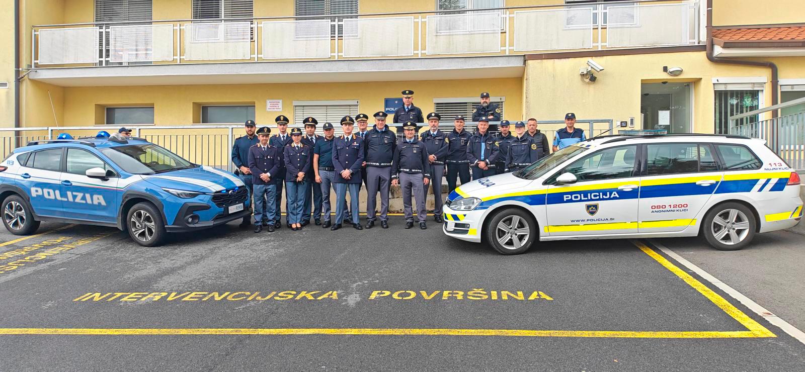 Slovenski in italijanski policisti vadili čezmejno zasledovanje